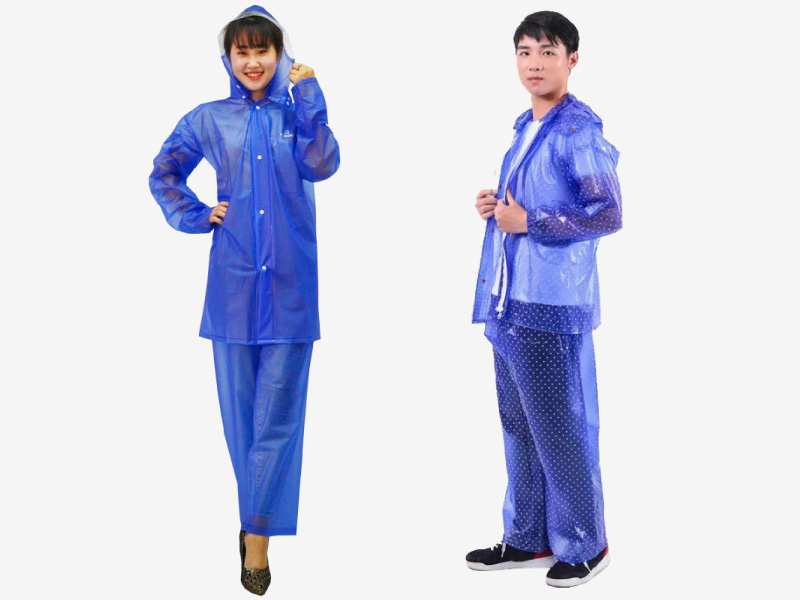 Áo Mưa Trong Suốt 11 Áo mưa bộ trong suốt là một loại áo mưa được làm từ vật liệu trong suốt.