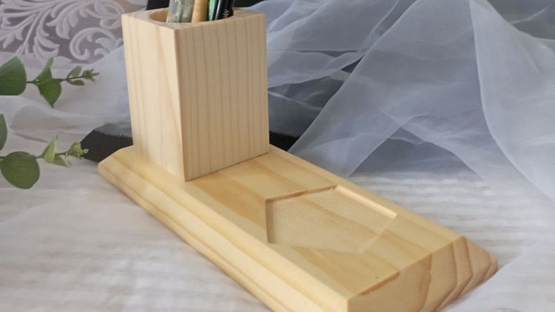 Đế Lịch Gỗ Cao Cấp