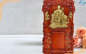 DTCS là đơn vị chuyên thiết kế mẫu đốc lịch gỗ đẹp chất lượng cao, chuyên nghiệp, uy tín hàng đầu. Liên hệ để nhận báo giá 0988 427 319