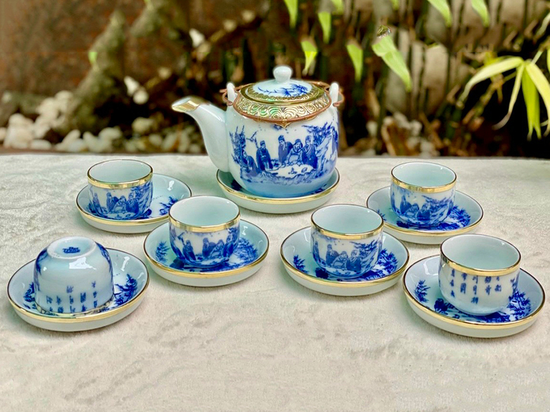 Ấm Chén Lam Cổ 8 Ấm chén men lam dáng quai ngang bọc đồng