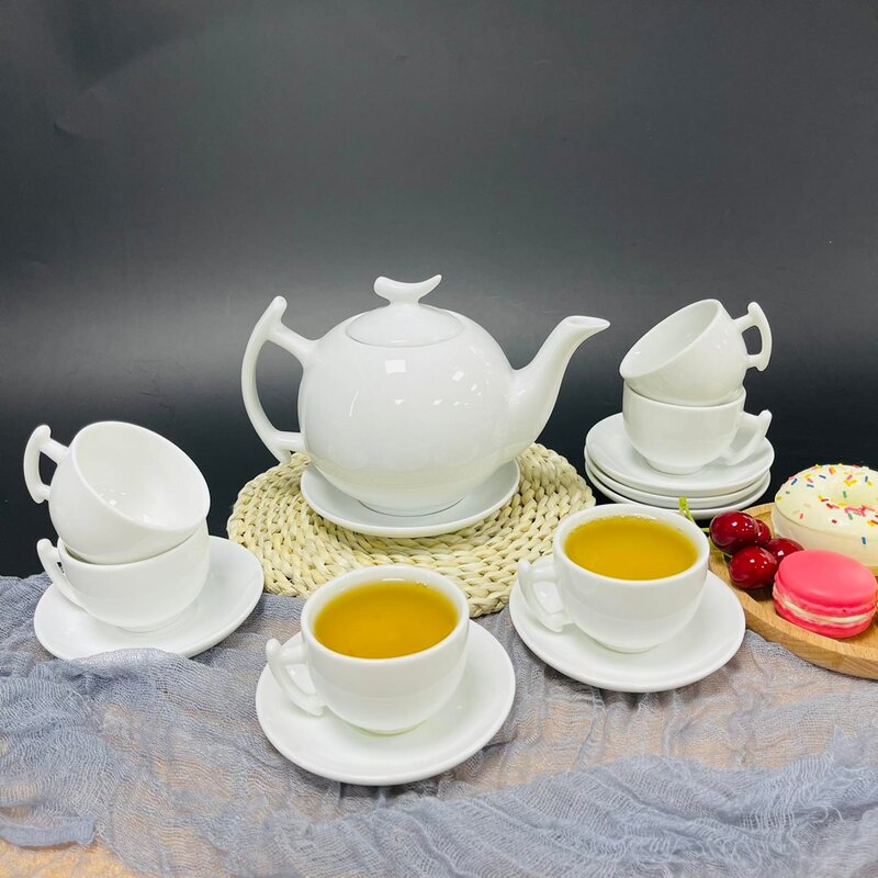 Ấm Sứ Trắng 11 Bộ ấm trà sứ trắng đài các chỉ vàng