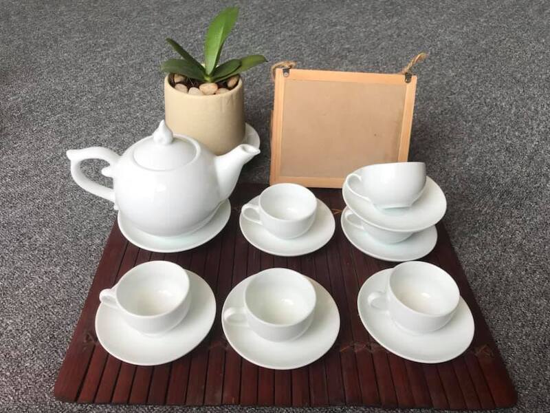 Ấm Sứ Trắng 9 Bộ ấm trà sứ trắng dáng trăng khuyết