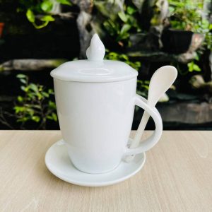 Ly sứ có nắp đậy và lớp lót